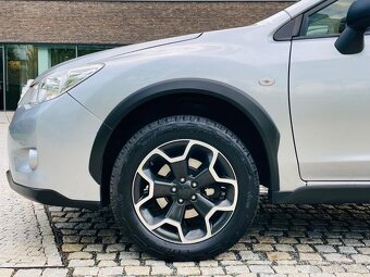Subaru XV 2.0i 4x4 AUTOMAT SENZORY VÝHŘEV SERVISKA - 14