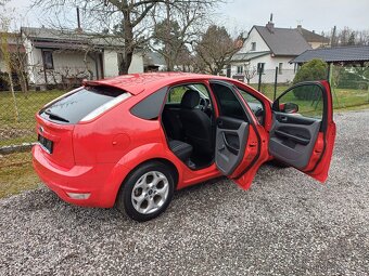 74195km Ford Focus 1.6 16V  Tempomat - 14