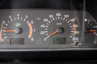 Lada Niva 61kW (2015) - 14