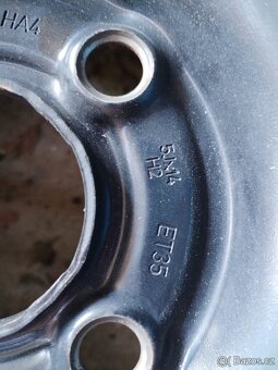 Zimni komplet CITIGO UP MII 4x100 s pneu 165/70/14 - 14