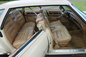1976 Cadillac Sedan deVille 500 V8 - 14