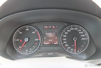 Seat Leon 1.6TDI DSG ACC NAVI LED 2/2016 152000km - 14