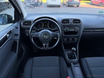 Volkswagen Golf 1,4 TSI 90kW COMFORTLINE TOP STAV - 14