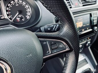 ŠKODA OCTAVIA COMBI III 2.0TDI 110KW 2016 STYLE - 14