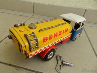 ŠKODA 706RT - CISTERNA BENZIN r. 1969 ITES - ČSSR - 14