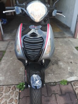 Skútr Honda PES 125 10Kw - 14