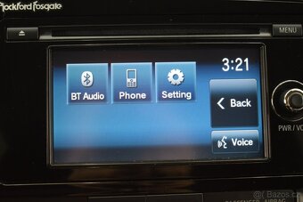 Mitsubishi Outlander 2,3 Di-D 110 kW,7-míst,4x4,kamera,TZ - 14