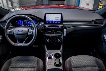 Ford Kuga 2.0TDCi 4x4 ST-line - SK pôvod - 14