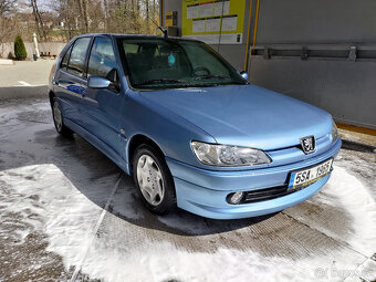 Peugeot 306 1.4 Hatchback (2000) - 14