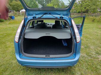 Ford Focus kombi 1,6 16v 74kW - 14