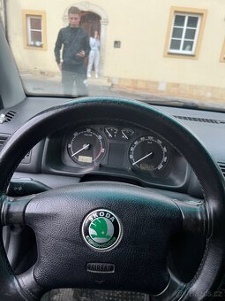 Škoda Octavia 1.9 tdi 81 kW - 14