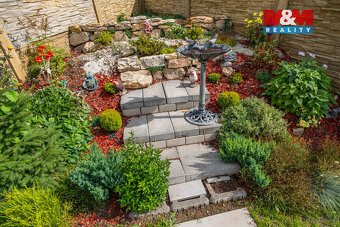 Prodej plně soběstačného rodinného domu v Rostoklatech - 14