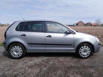 VW POL0 1,4-16V TOUR KLIMATR. , TEMPOMAT, ŠÍBR - 14
