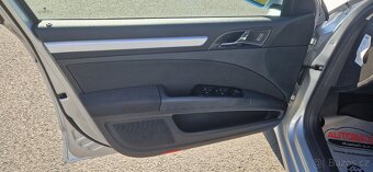 Škoda Superb, 2.0 TDi 125kW AUTOMAT - 14