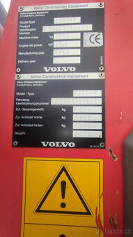 Kolový nakladač Volvo L25 B-P - 14