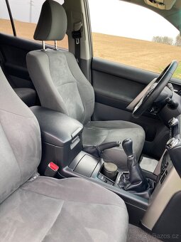 Toyota Land Cruiser 150 - 14