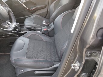 PEUGEOT 2008 GT-LINE 1.2i, 75000KM,2019,automat - 14