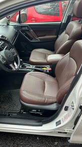 Subaru Forester 2.0iXT,CZ,4x4,AT,SUV - 14