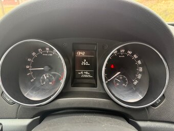 Škoda Yeti Facelift 2.0 TDI 81kw 4X4 Klima Serviska 2014 - 14