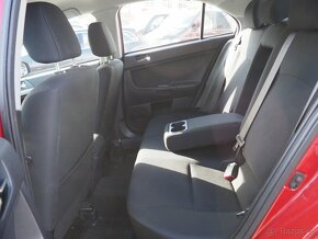 2015 Mitsubishi Lancer 1.6i LPG, 1.majitel - 14