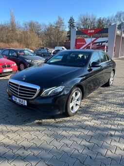 Mercedes e220 - 14