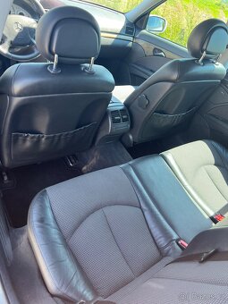 Mercedes Benz E 270 CDI (2.7CDI) 130kW 2003 - 14