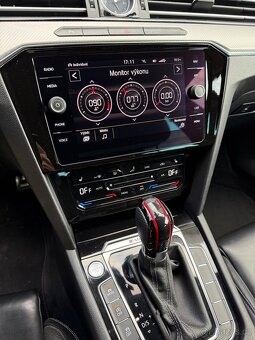 VW Passat R-line BiTDI 176kw DSG7 4motion - 14