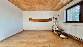 Prodej domu Lopeník - 15000m2 - 14