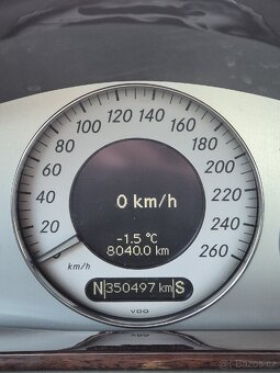 Mercedes-Benz W211 E 220 CDI - 14