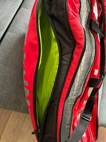 Prodám tenisovou raketu Zn. Yonex, + Yonex Bag - 14