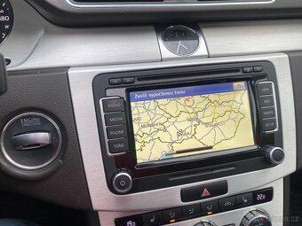 VOLKSWAGEN PASSAT HIGHLINE 4MOTION  2.0TDI-130KW NAVI PANO L - 14
