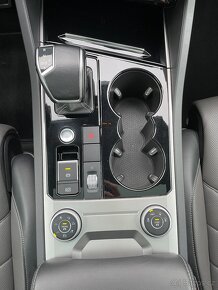 Volkswagen Touareg 4.0 TDI V8 R-Line 4Motion - 14