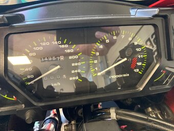 KAWASAKI GPX 600 - 14