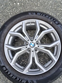 Pěkná orig alu kola BMW X4, X3, Michelin 245/50/19 - 14