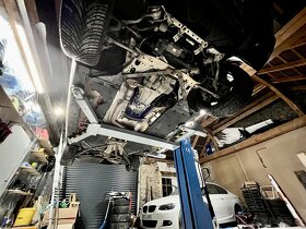 BMW E92 320d Mpaket / zadokolka / manuál / po rozvodech - 14
