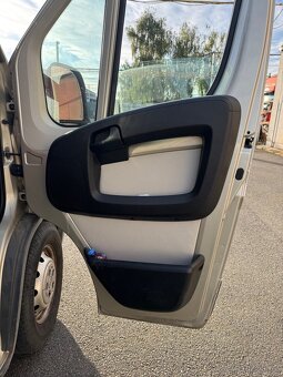 Fiat ducato odtahový speciál 3.0 jtd 130kw - 14