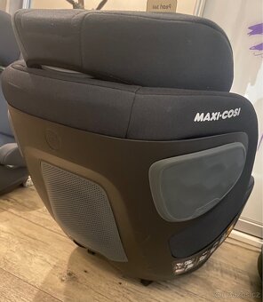 Autosedačka Maxi Cosi Pearl 360 - 14