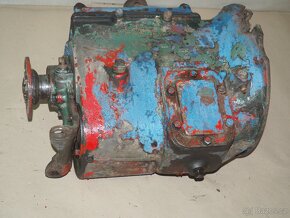 Ford V3000S - převodovka - 14