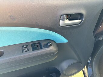 Suzuki Splash 1.0, 48kW, Klima, Výhřevy - 14