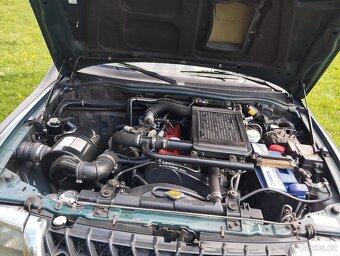 Mitsubishi Pajero Sport 2.5 TD - 14