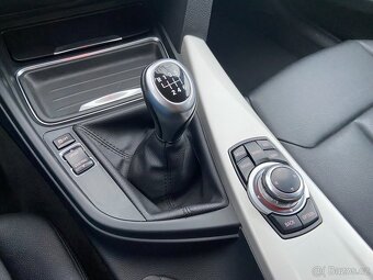 BMW 3 2.0 d Touring Navi,CarPlay - 14