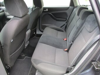 FORD FOCUS II - 1.6 TDCi - GHIA, Tažné zařízení - 14