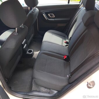 Škoda Fabia combi 1.4 TDI 59kw,poctivých 282tkm,ELEGANCE - 14