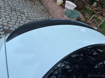 BMW 320i e90 sport packet 140000km Nové CZ - 14