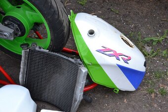 Kawasaki ZXR 750L RACE - AKCE - 14