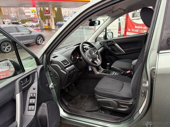 Subaru Forester 2.0i AWD • 4/2017 • 110kw • DPH • 2 sady kol - 14
