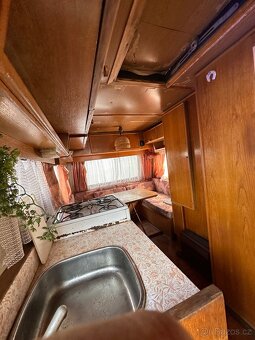 Avia A-31 Camping - 14
