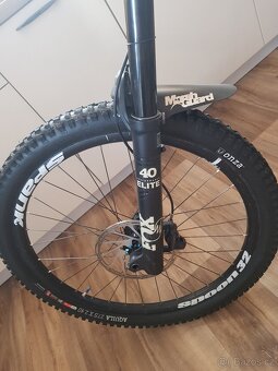 Sjezdové kolo Scott gambler 720 - 14