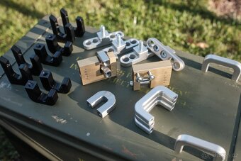 Armádní muniční bedny - 14