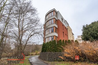 Pronájem, byty/2+kk, 47 m2, Nad Rokoskou 2415/2, 18200 Praha - 14